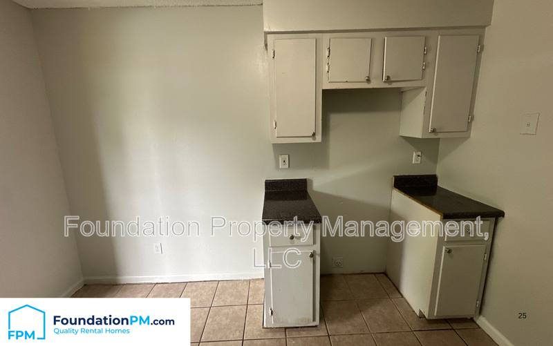 House for rent at 5043 Bowdoin Dr, Memphis, TN 38127