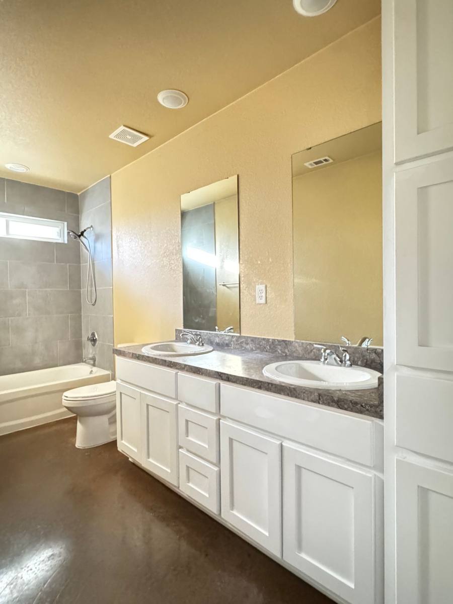 Townhouse for rent at 106 W Kathey Rd #B, Harker Heights, TX 76548