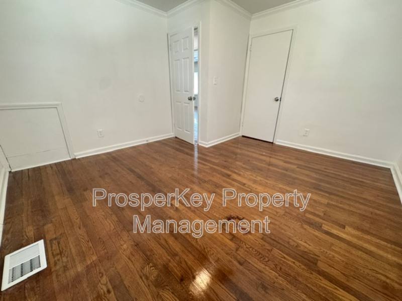House for rent at 340 Adelle St SE, Atlanta, GA 30315