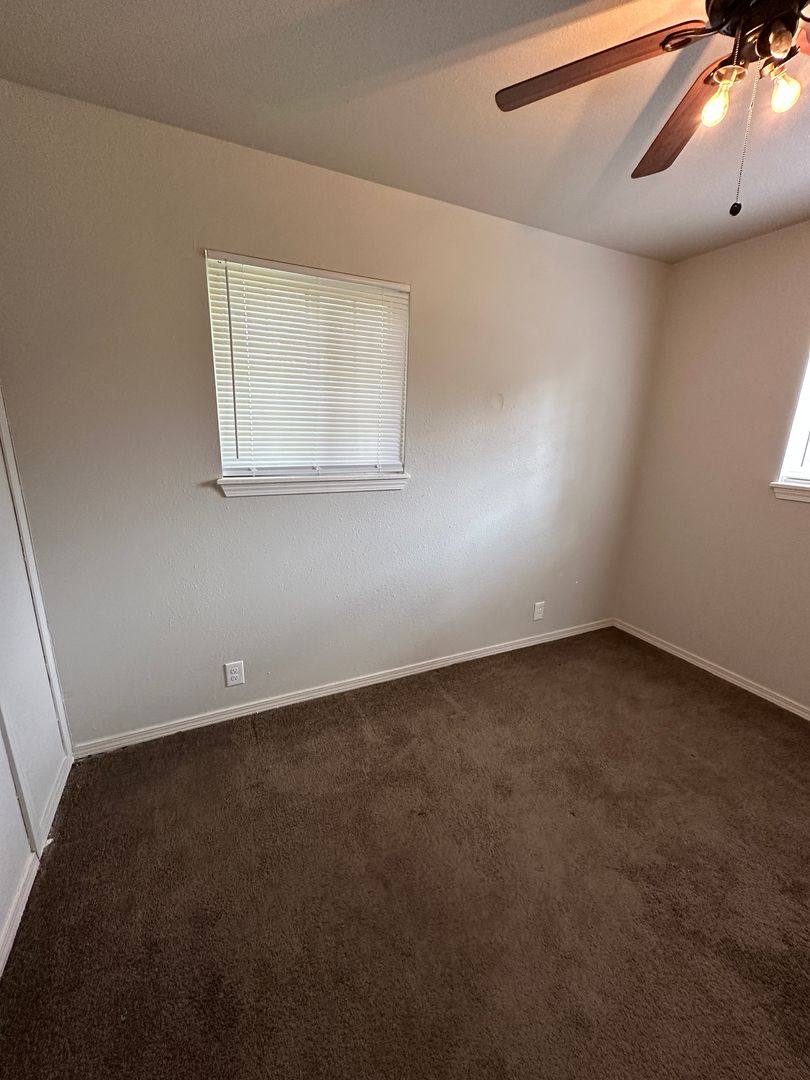 House for rent at 313 N Kentucky St, Carterville, MO 64835