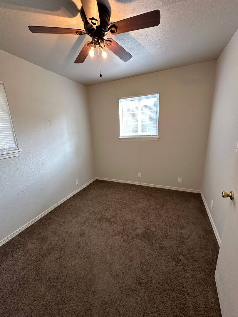 House for rent at 313 N Kentucky St, Carterville, MO 64835