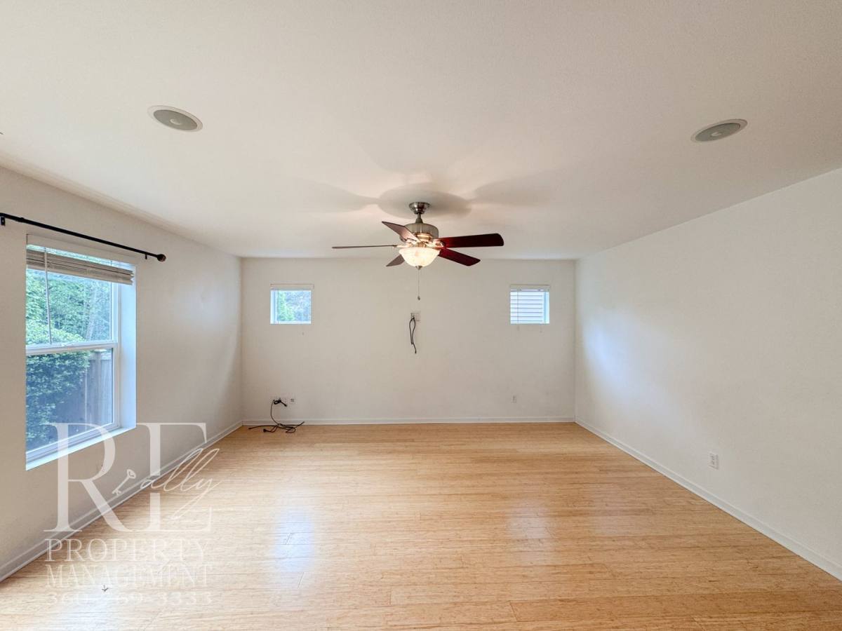 House for rent at 21050 Brevik Place NW, Poulsbo, WA 98370