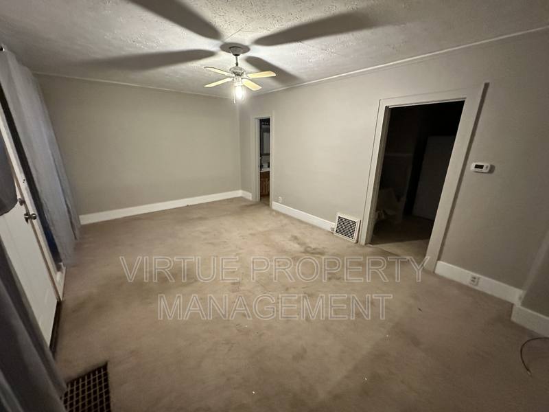 Apartment for rent at 224 7th Ave, Havre, MT 59501