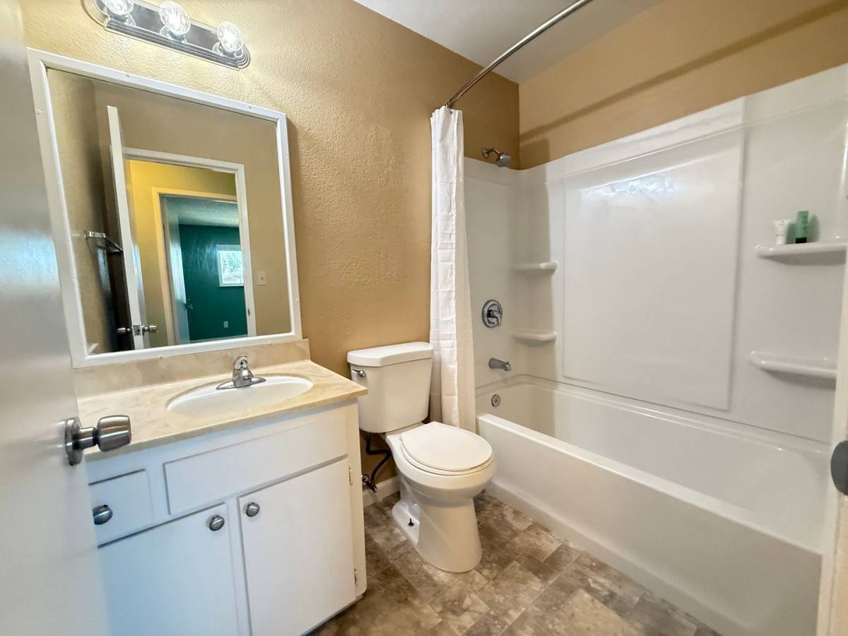 Apartment for rent at 861 Branham Lane, San Jose, CA 95136