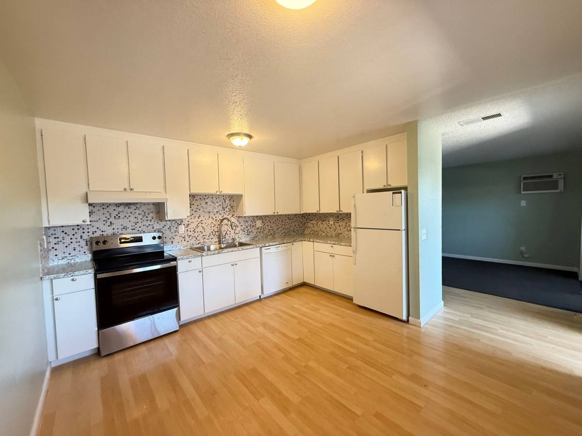 Apartment for rent at 861 Branham Lane, San Jose, CA 95136