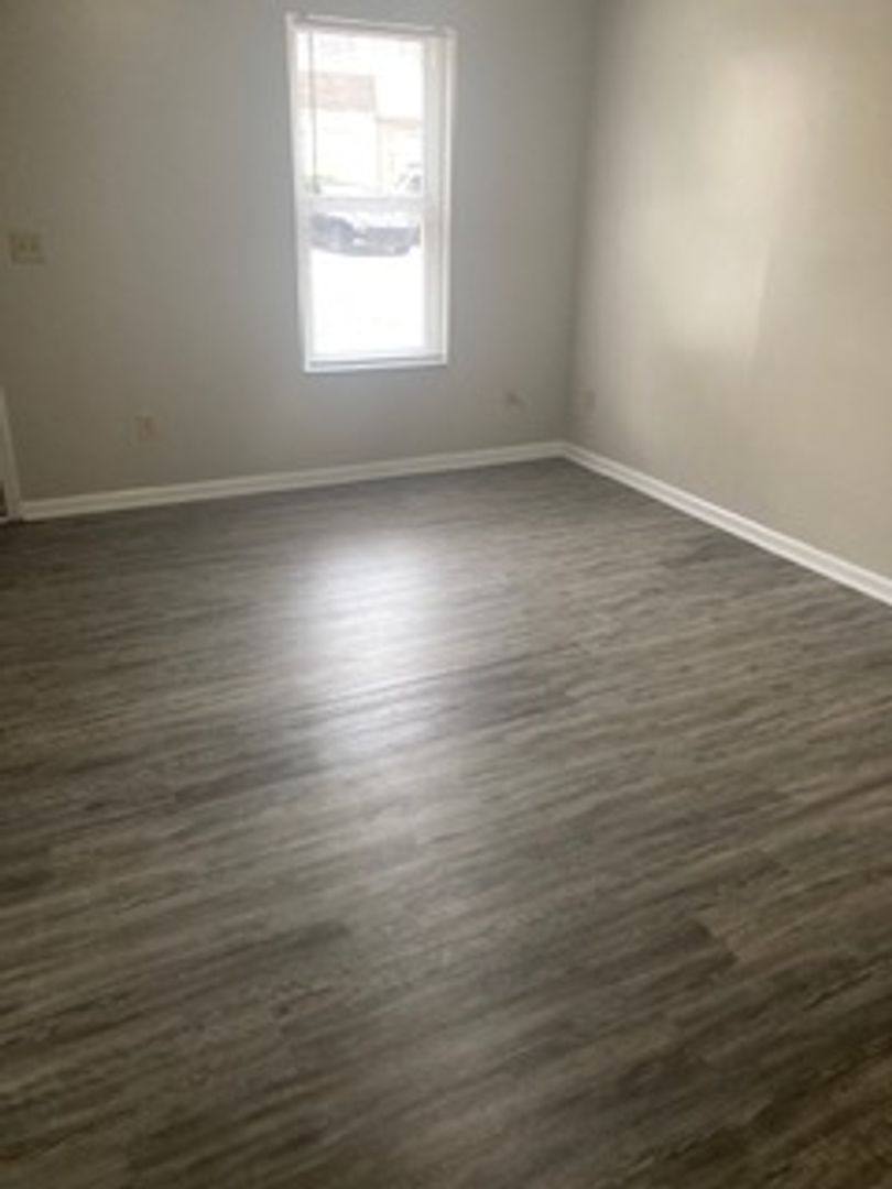 Townhouse for rent at 1110 Park St #L, Elizabeth City, NC 27909