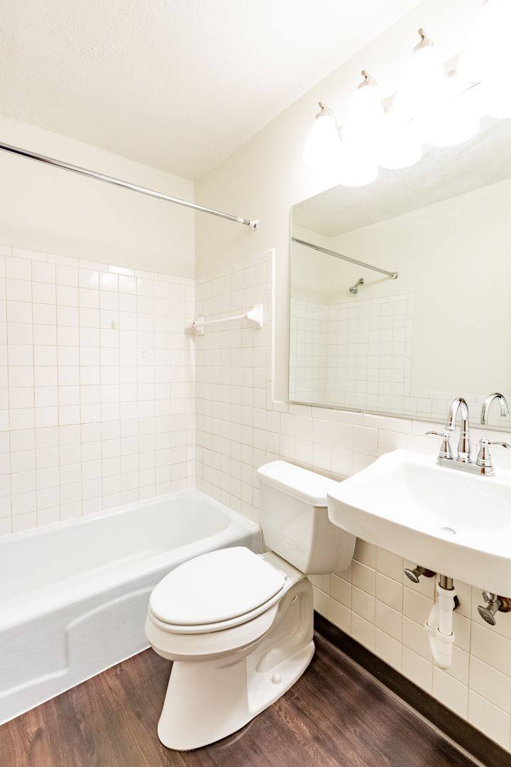 Apartment for rent at 2300 Aldrich Ave S, Minneapolis, MN 55405
