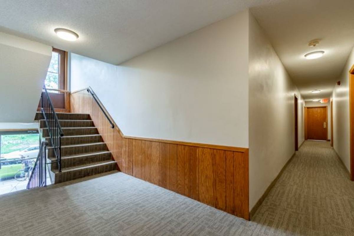 Apartment for rent at 2300 Aldrich Ave S, Minneapolis, MN 55405