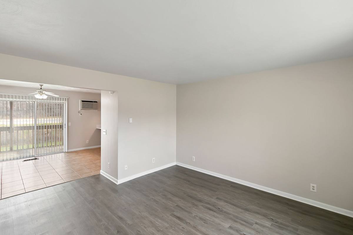 Apartment for rent at 13435 Dawn Dew Dr, Dewitt, MI 48820