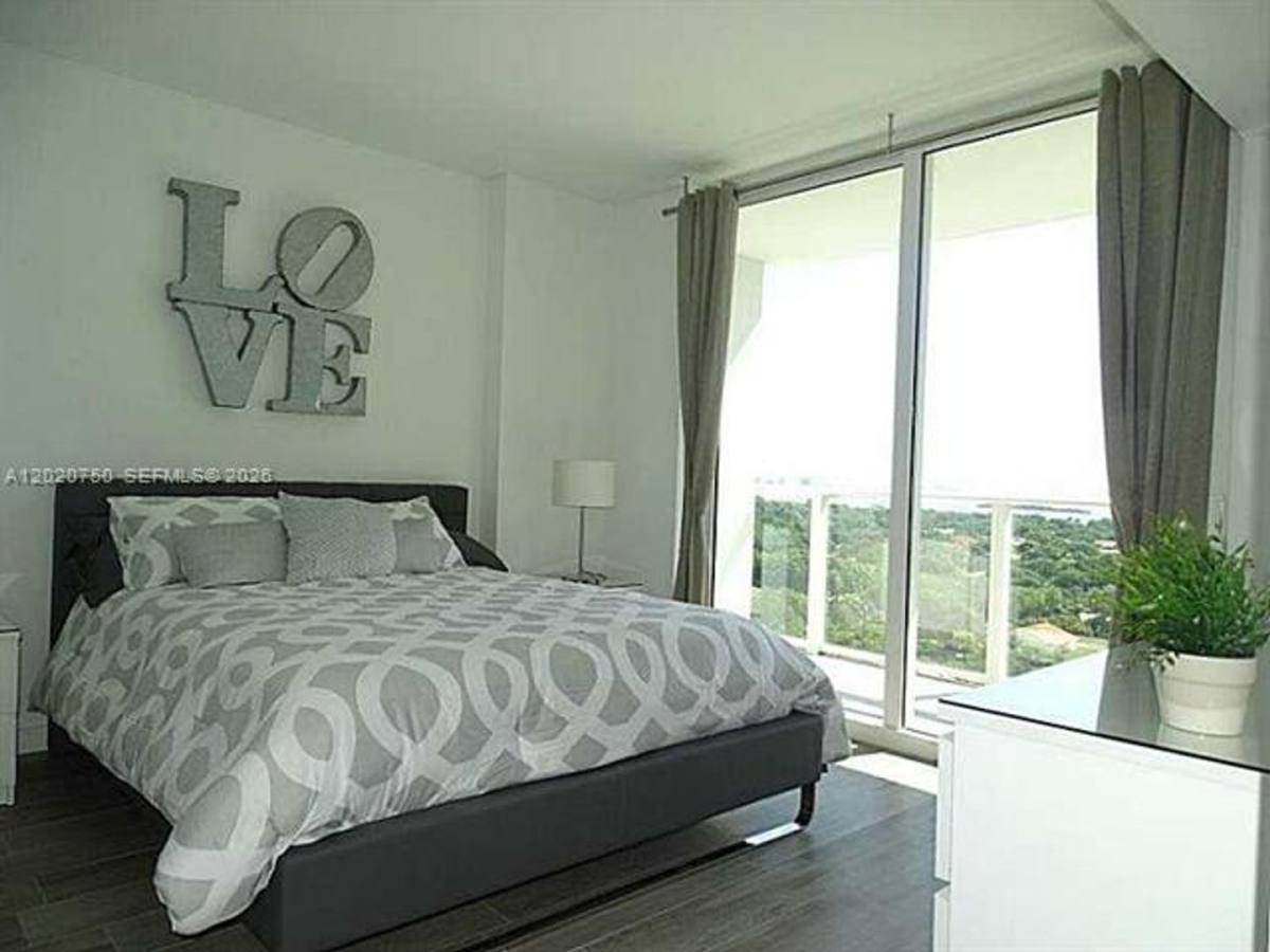 Apartment for rent at 4250 Biscayne Blvd, Miami, FL 33131