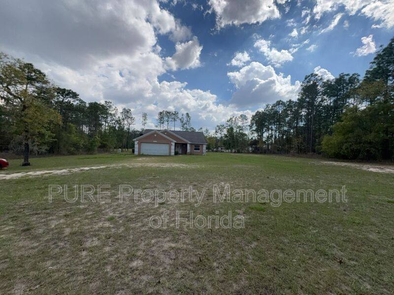 House for rent at 11960 SW 45th St, Ocala, FL 34481