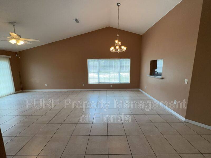 House for rent at 11960 SW 45th St, Ocala, FL 34481