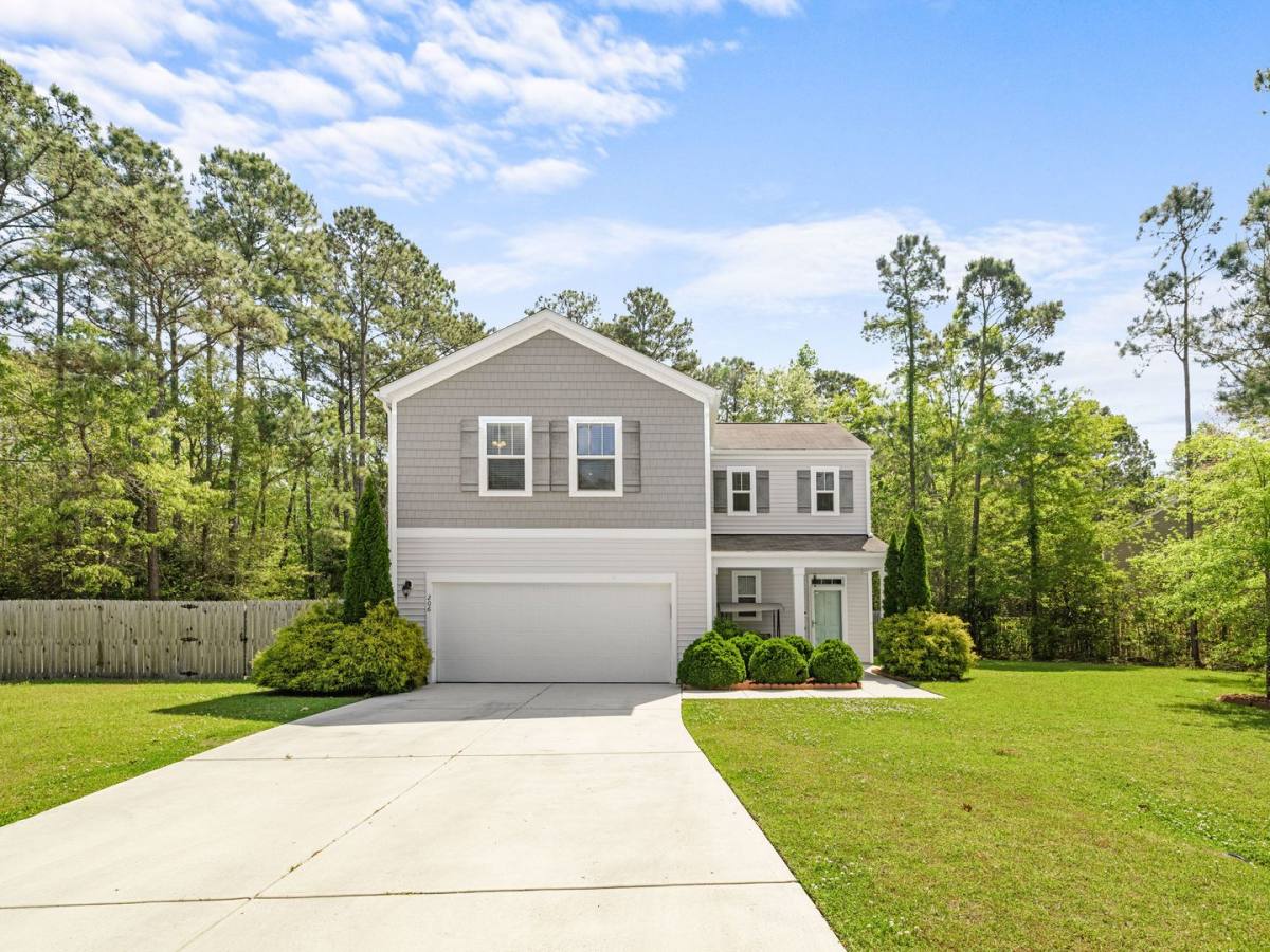 House for rent at 206 J Belton Court, Sneads Ferry, NC 28460