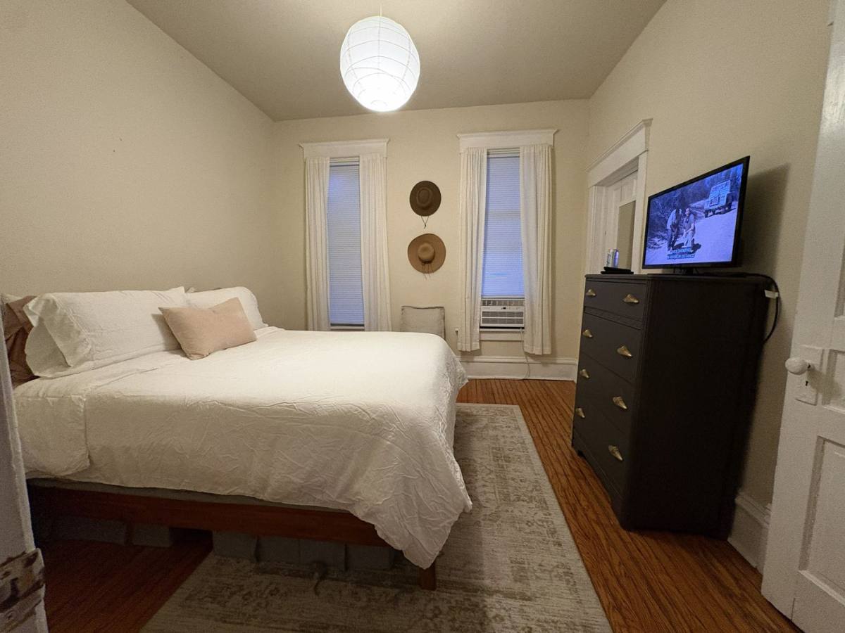Apartment for rent at 503 S Race, Urbana, IL 61801