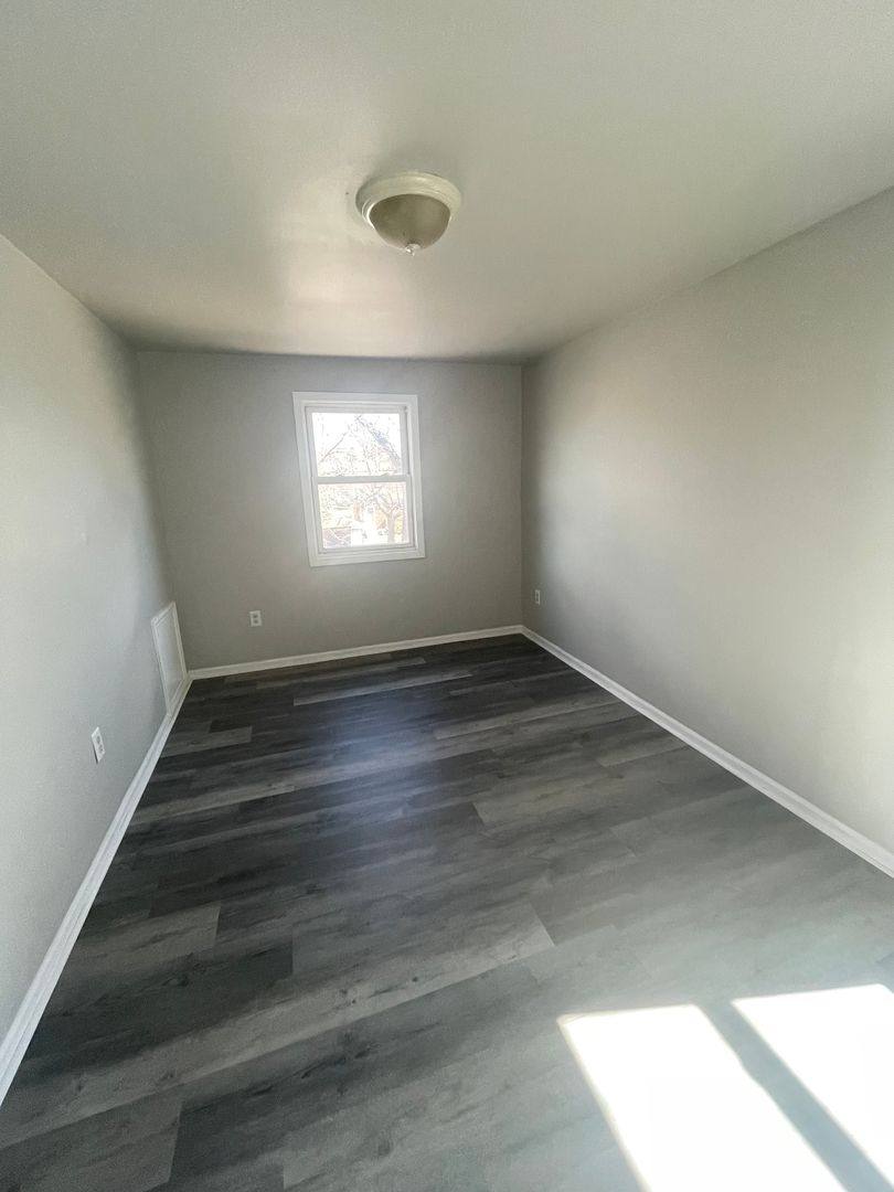 House for rent at 1565 Wentworth Ave, Calumet City, IL 60409