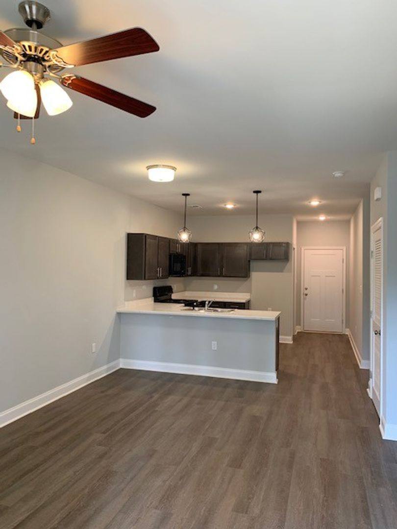 Apartment for rent at 1713 Springhill Place, Valdosta, GA 31602