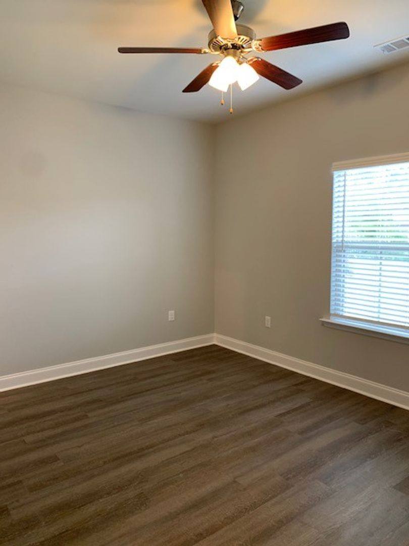 Apartment for rent at 1713 Springhill Place, Valdosta, GA 31602