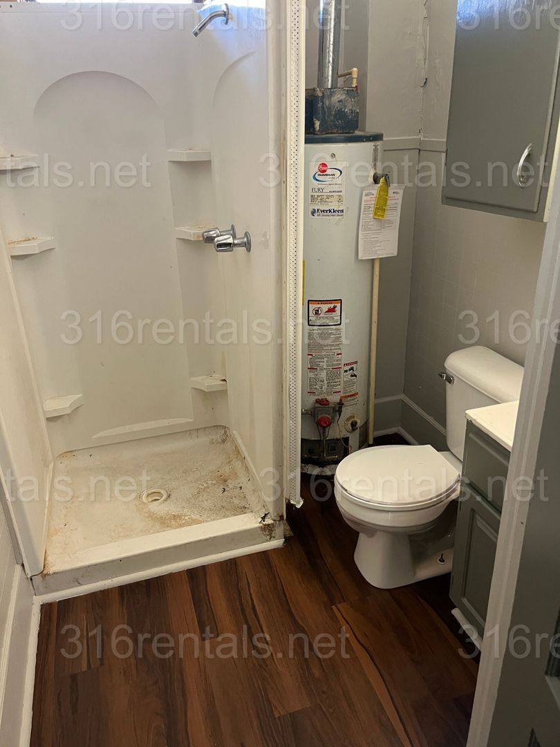 House for rent at 1014 E 6th, Newton, KS 67114