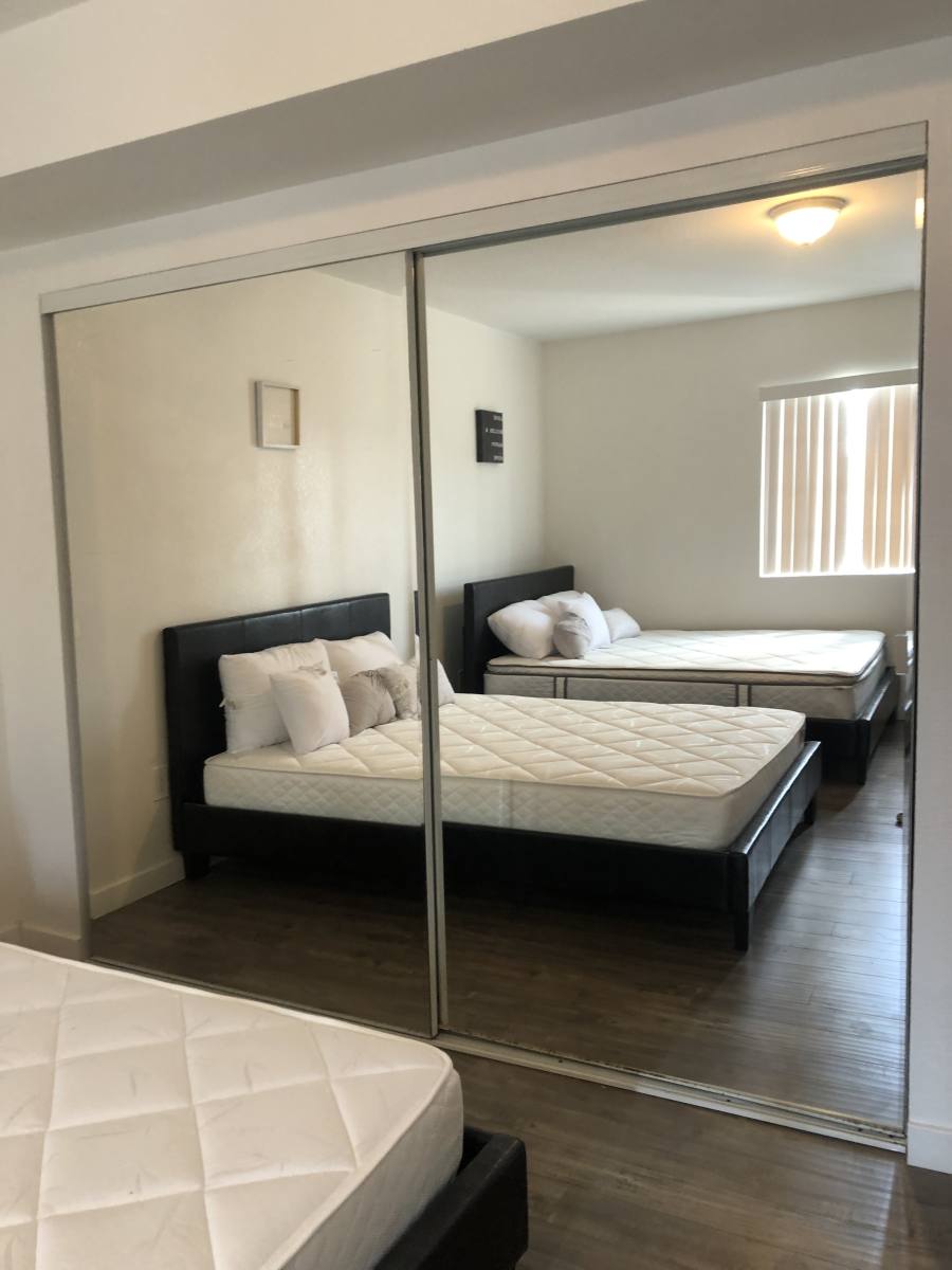 Apartment for rent at 928 W 83rd St, Los Angeles, CA 90044