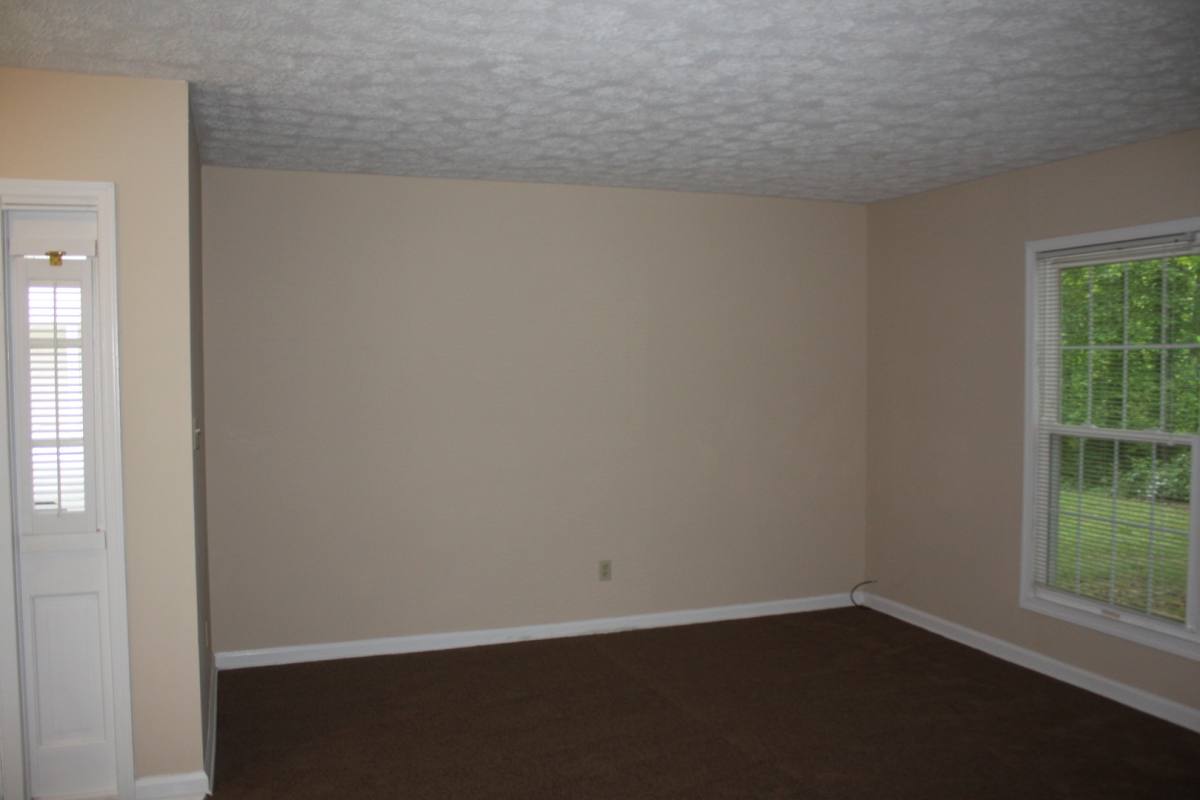Apartment for rent at 4535 Candlestick Lane 23B, Oakwood, GA 30566