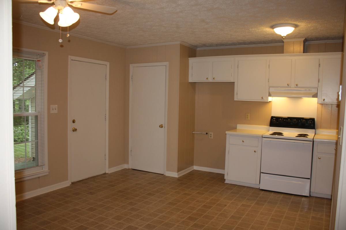 Apartment for rent at 4535 Candlestick Lane 23B, Oakwood, GA 30566