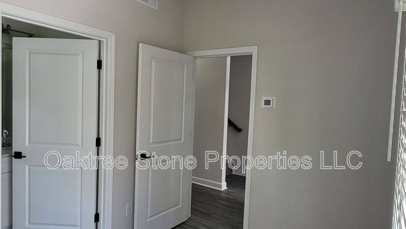 Townhouse for rent at 2585 Ocean Walk Dr NW, Atlanta, GA 30318