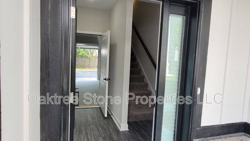Townhouse for rent at 2585 Ocean Walk Dr NW, Atlanta, GA 30318