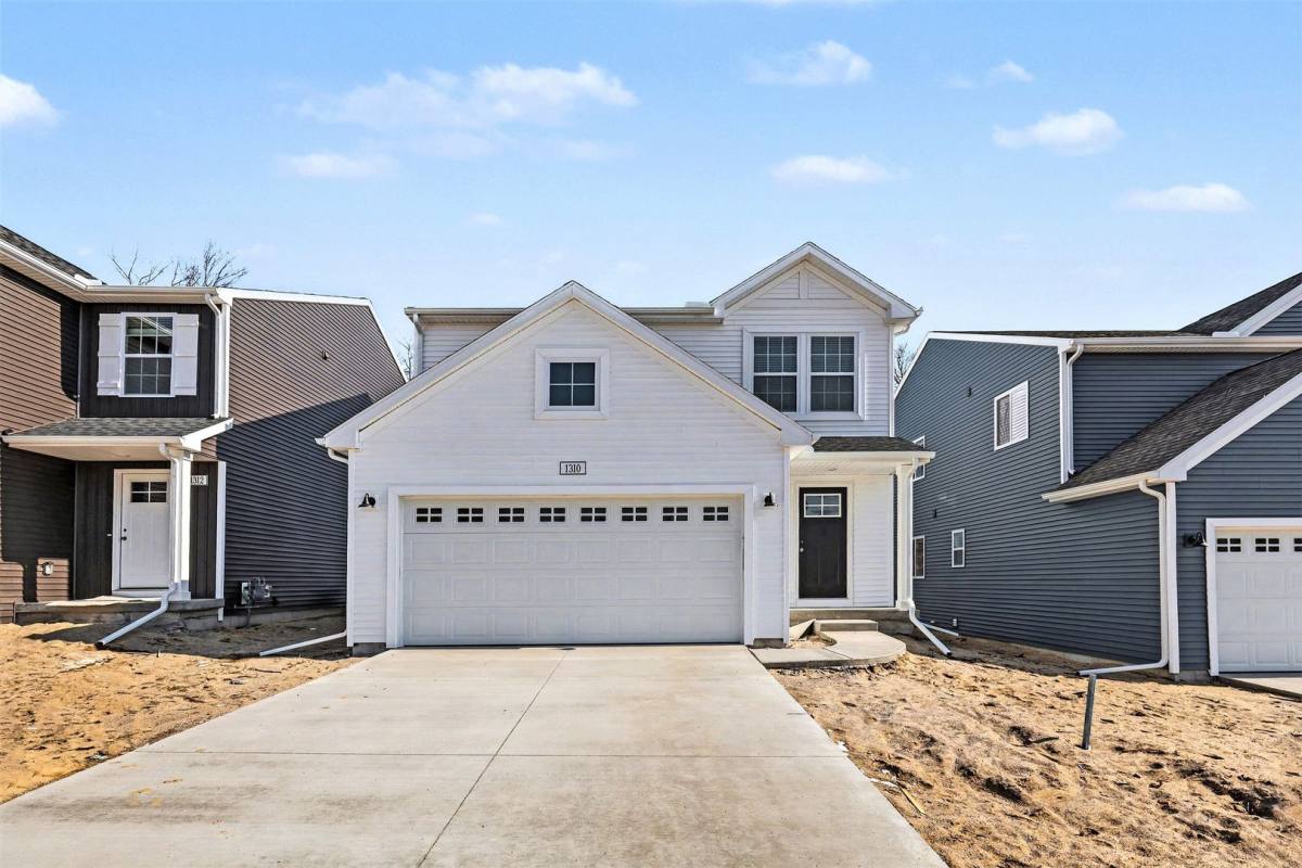 House for rent at 1401 Forest View Dr, Greenville, MI 48838