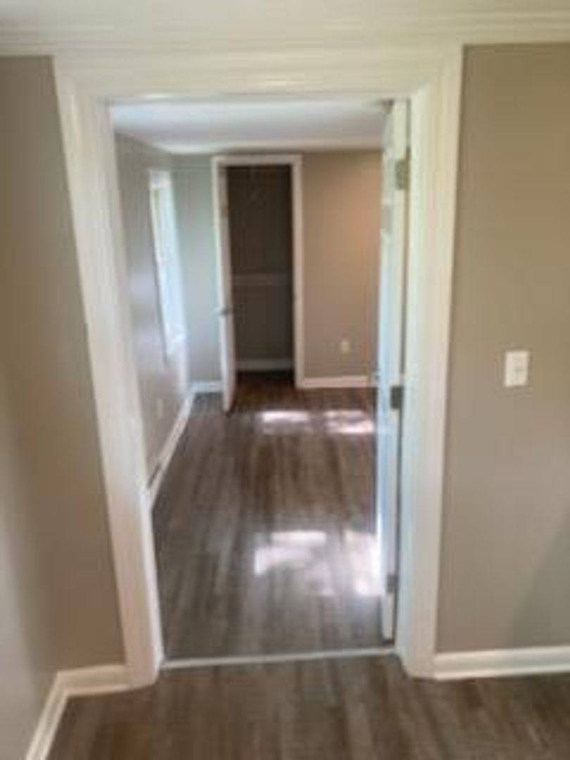 Apartment for rent at 38 Valley St, Rochester, NY 14612