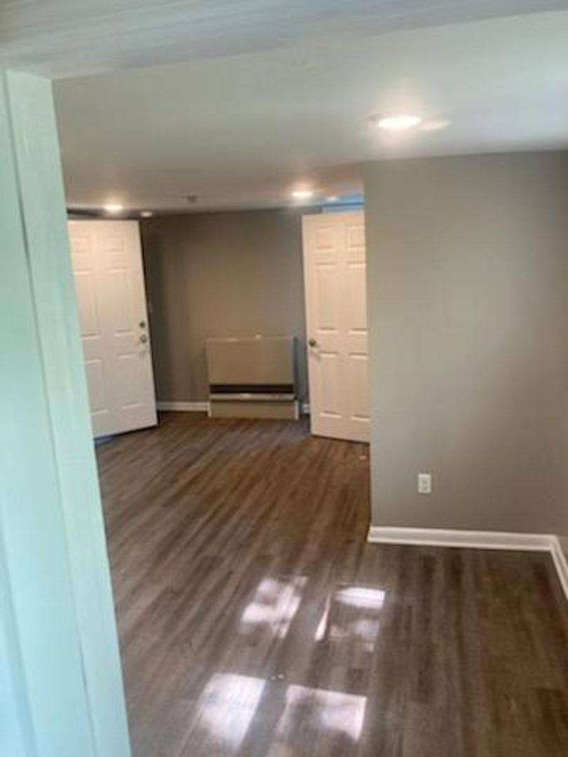 Apartment for rent at 38 Valley St, Rochester, NY 14612