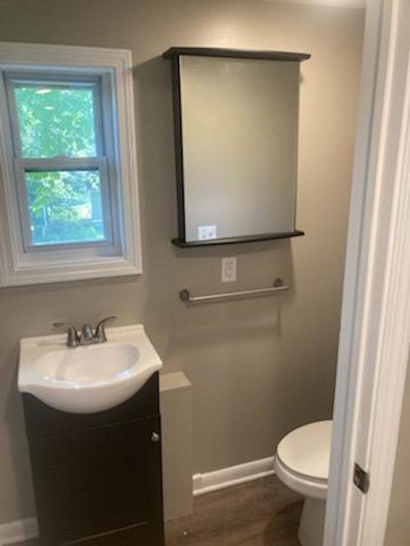 Apartment for rent at 38 Valley St, Rochester, NY 14612