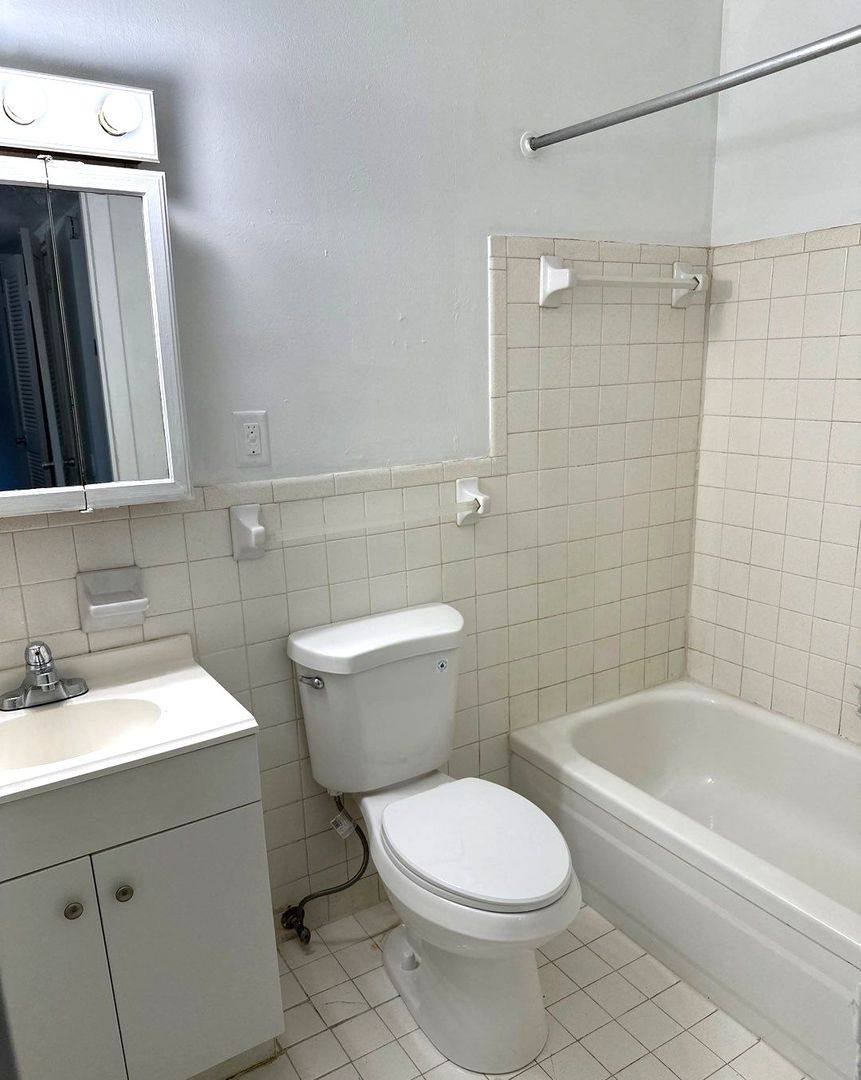Apartment for rent at 2092 Jefferson Ave, Memphis, TN 38104