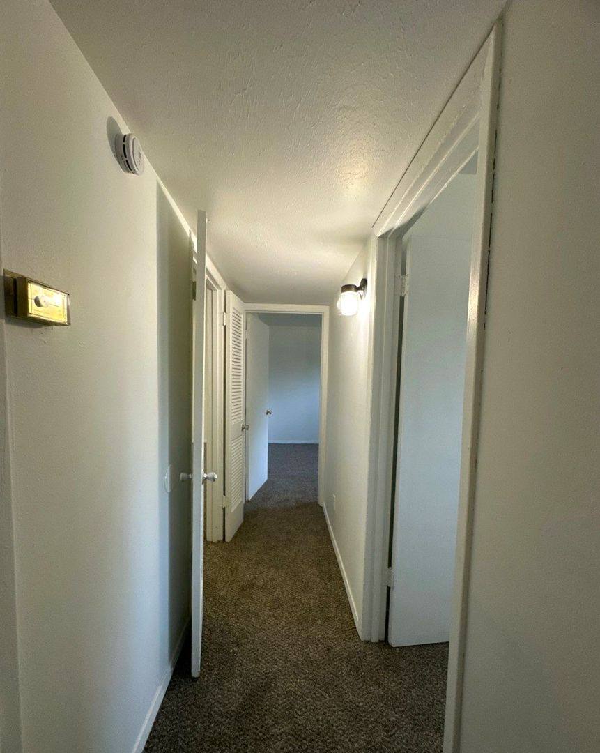 Apartment for rent at 2092 Jefferson Ave, Memphis, TN 38104