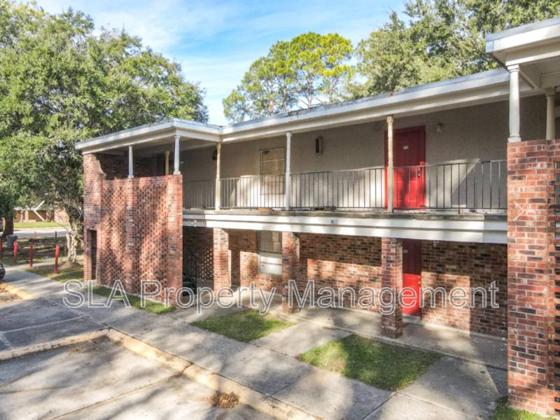 Townhouse for rent at 5665 McClelland Dr #245, Baton Rouge, LA 70805