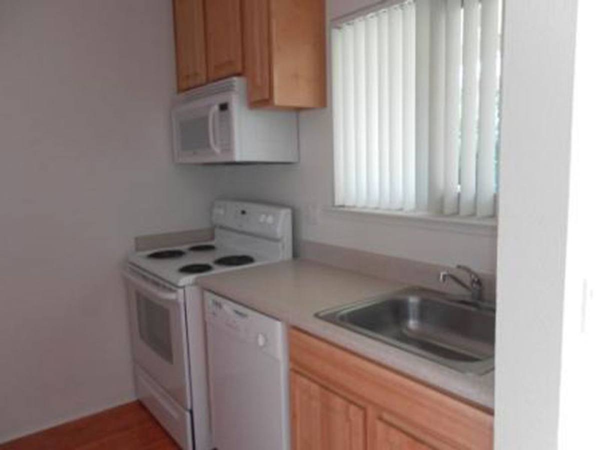 Apartment for rent at 919 Drake Dr, Davis, CA 95616
