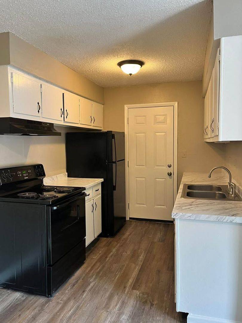 Apartment for rent at 5624 S Peoria #C, Tulsa, OK 74105