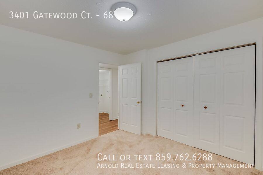 Apartment for rent at 3401 Gatewood Court, Lexington, KY 40517