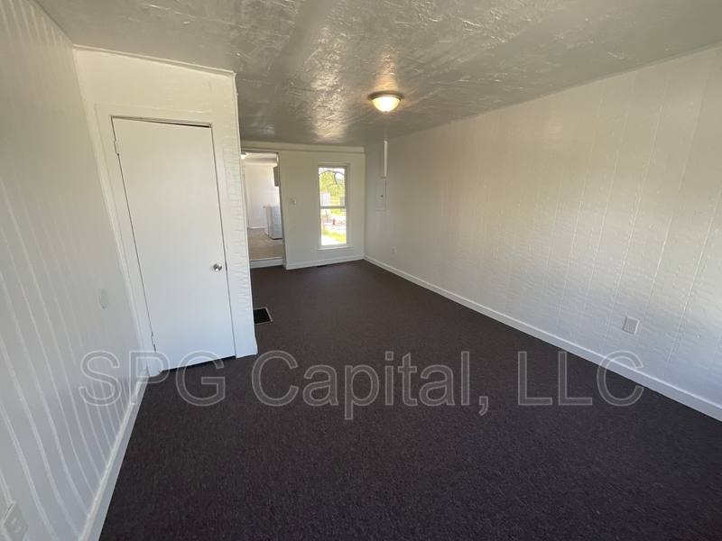 House for rent at 516 E Boundary Ave, York, PA 17403