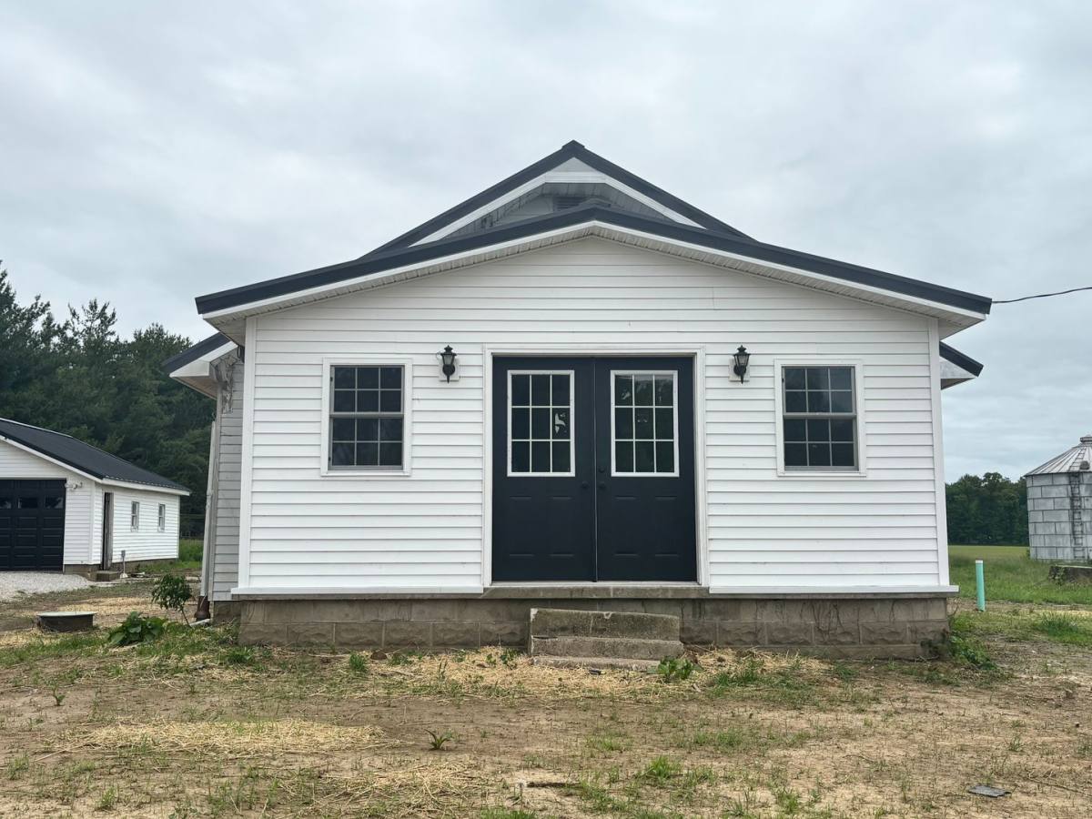 House for rent at 4743 W 1100 S, Lewis, IN 47858