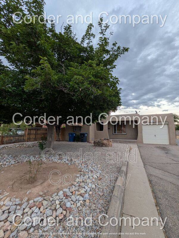 House for rent at 302 Valencia Dr NE, Albuquerque, NM 87108