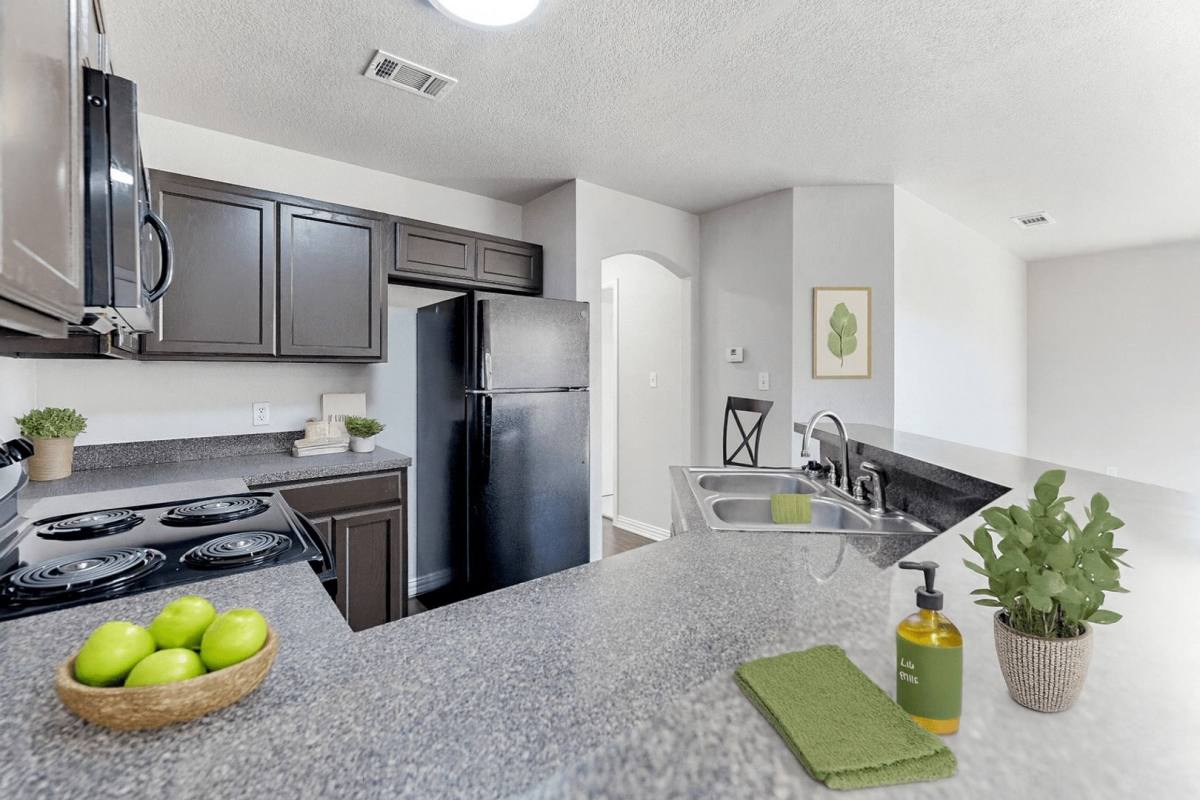 Apartment for rent at 309 Tyler Court, Weatherford, TX 76086