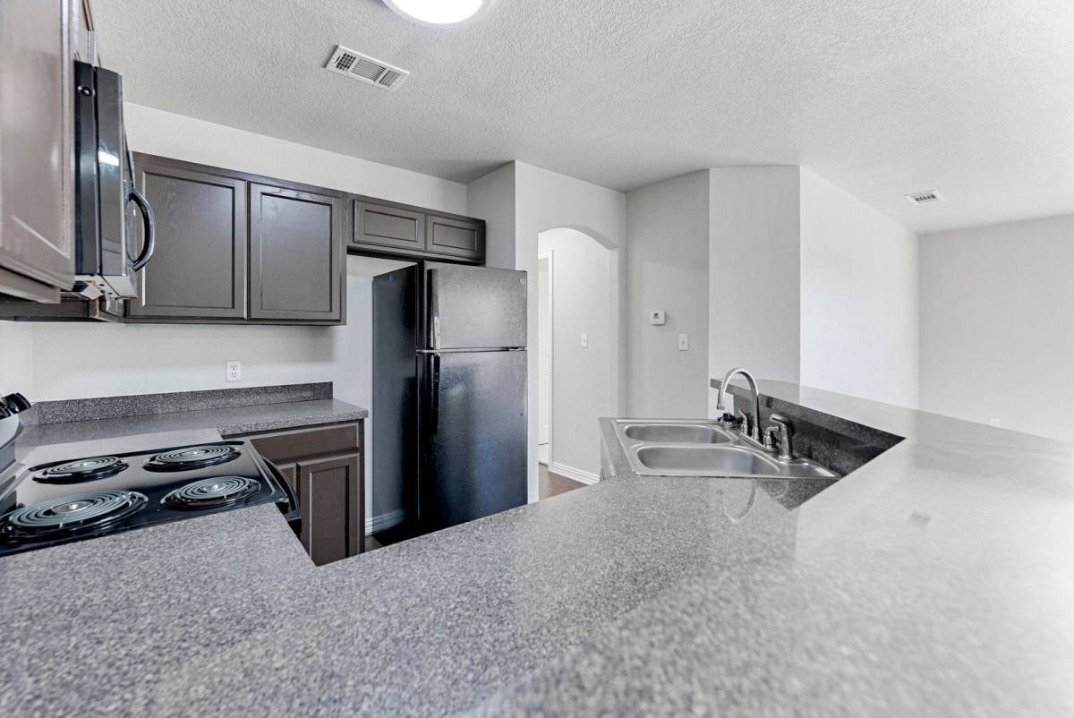 Apartment for rent at 309 Tyler Court, Weatherford, TX 76086
