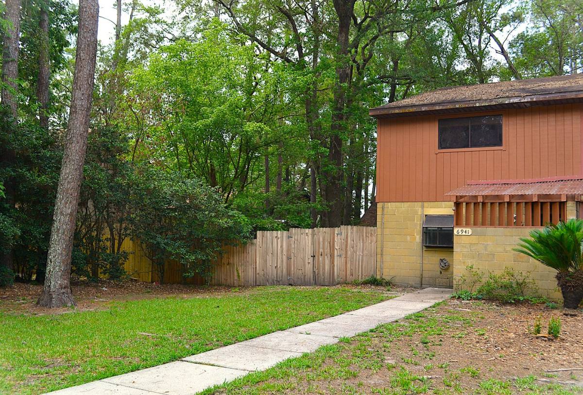 Townhouse for rent at 6941 SW 45th Ave, Gainesville, FL 32608