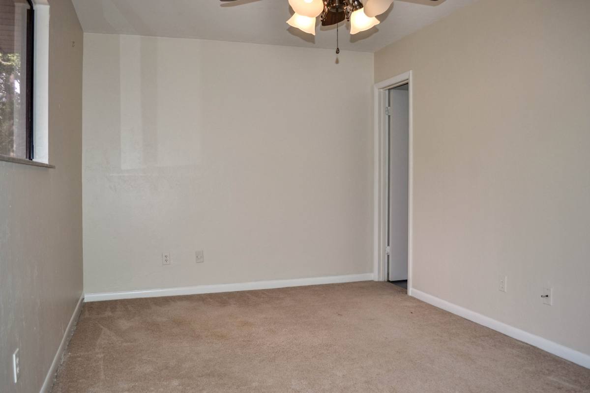 Townhouse for rent at 6941 SW 45th Ave, Gainesville, FL 32608