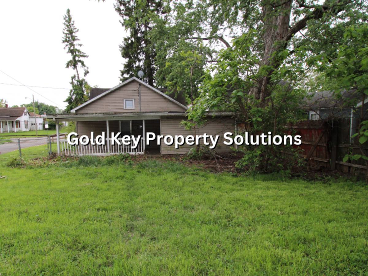 House for rent at 506 W 2nd St, Anderson, IN 46016