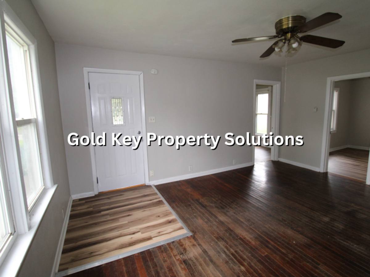 House for rent at 506 W 2nd St, Anderson, IN 46016