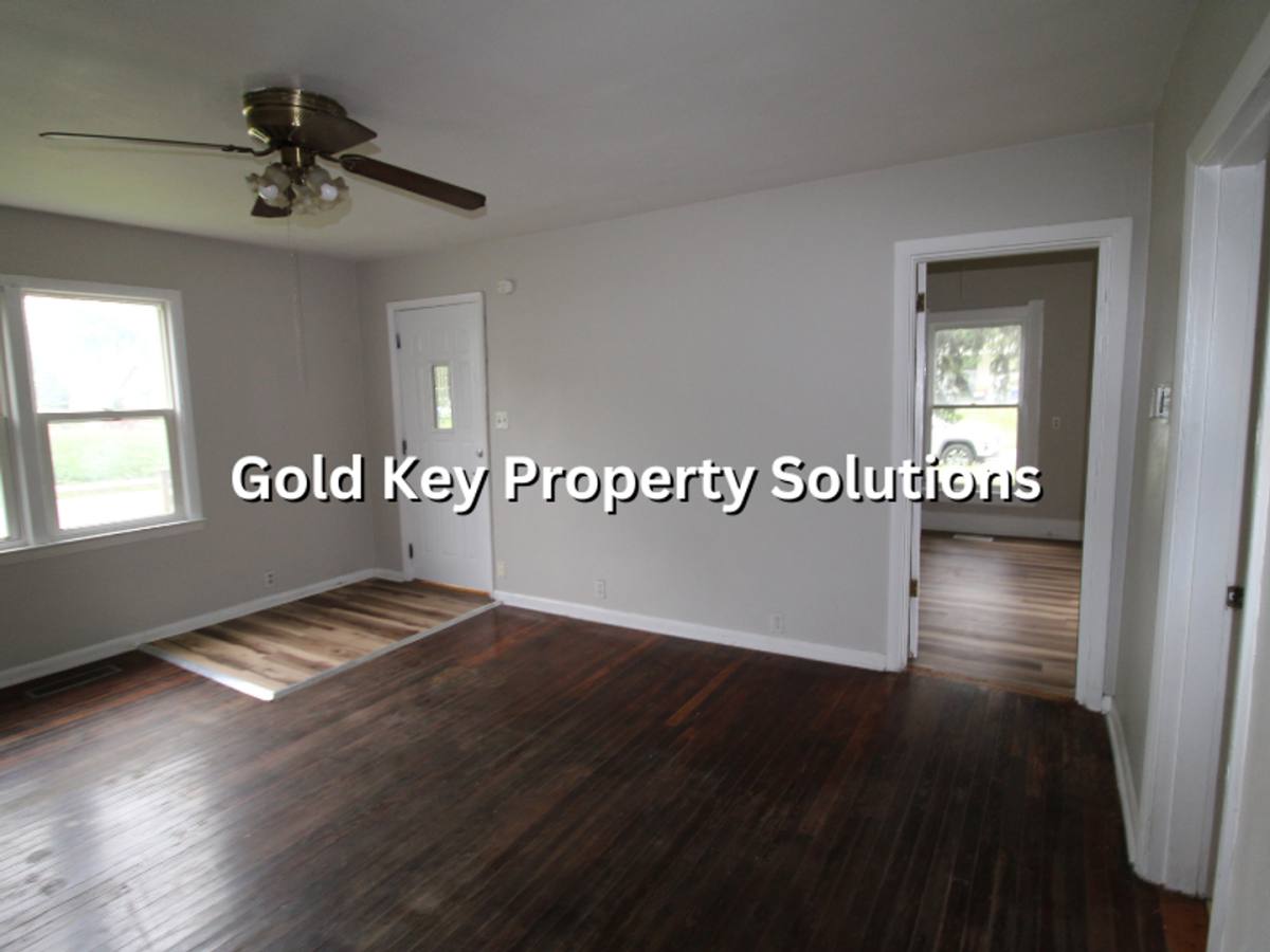 House for rent at 506 W 2nd St, Anderson, IN 46016