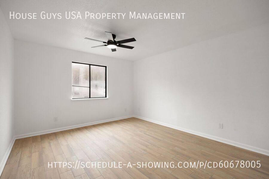 Apartment for rent at 9715 E 35th Terrace S, Independence, MO 64052