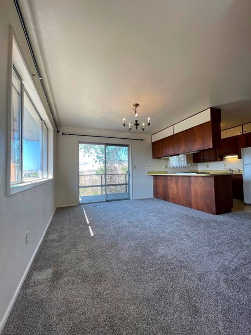 House for rent at 805 Lytton St, Klamath Falls, OR 97601