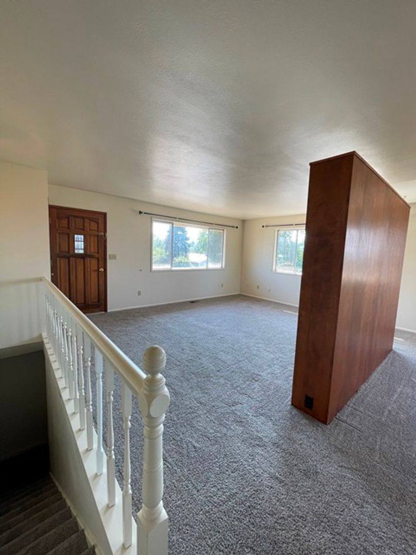 House for rent at 805 Lytton St, Klamath Falls, OR 97601